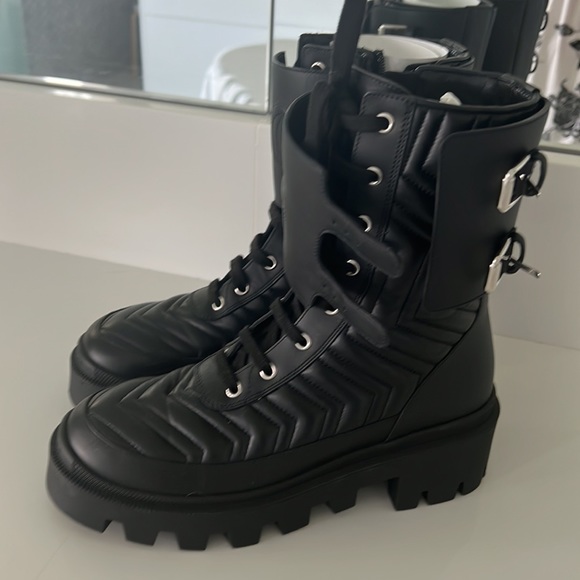 Gucci FRANCES Matelasse’ Combat Lug Boot 38.5 8 8.5 💚♥️ - Picture 6 of 16